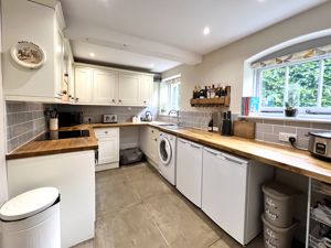 Photo 17- click for photo gallery